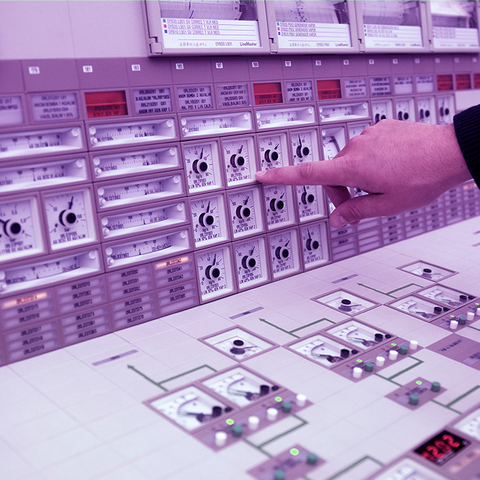 In an emergency, can the operators stay in the control room of nuclear power plants?